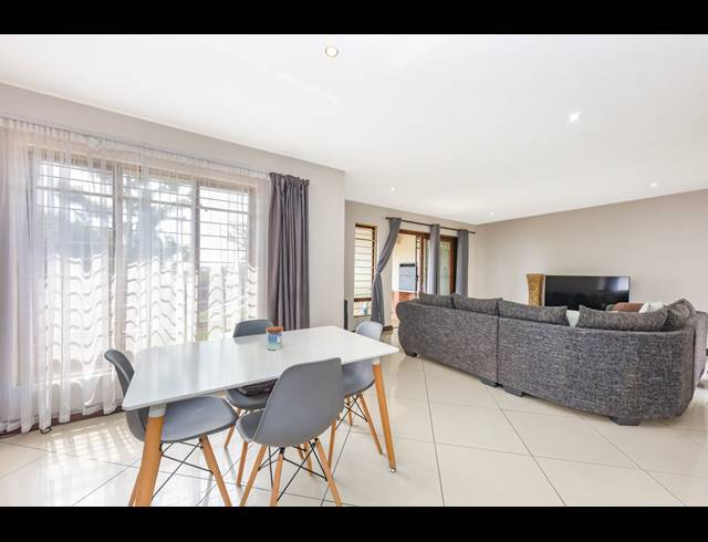 3 BEDROOM DUPLEX FOR SALE IN RIETVLEI RIDGE COUNTRY ESTATE